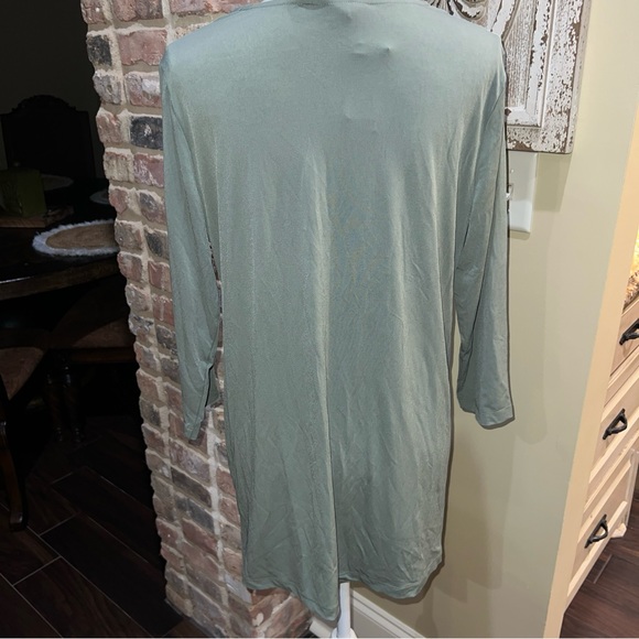 Christopher & Banks Blouse Womens Size Large 3/4 Sleeve Green Polyester Elastine - Picture 7 of 10